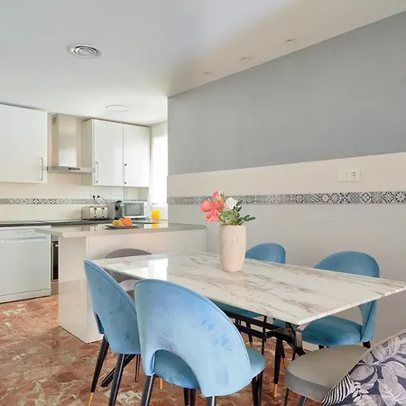 Apartament Sun-Kissed Getaway Malaga Zewnętrze zdjęcie